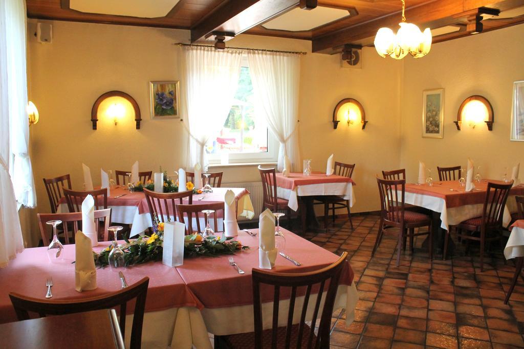 Hotel Und Restaurant Eurohof Duisburg Dış mekan fotoğraf
