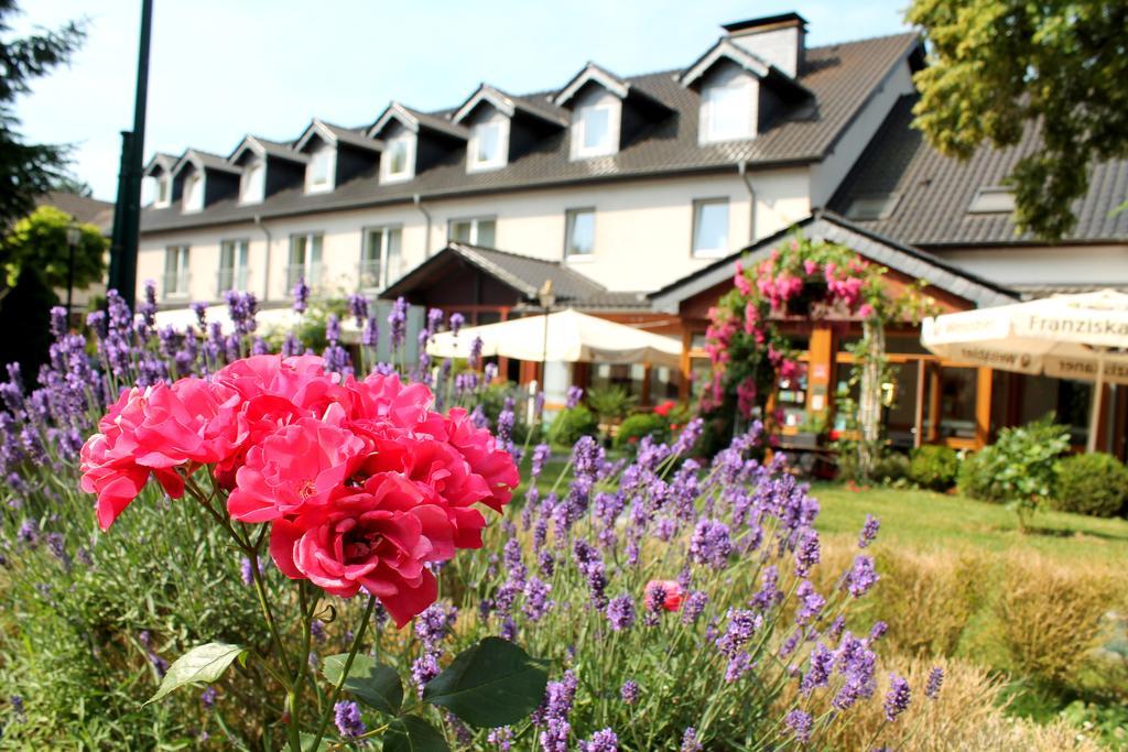 Hotel Und Restaurant Eurohof Duisburg Dış mekan fotoğraf