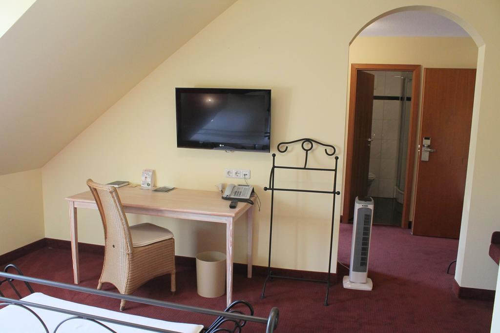 Hotel Und Restaurant Eurohof Duisburg Dış mekan fotoğraf