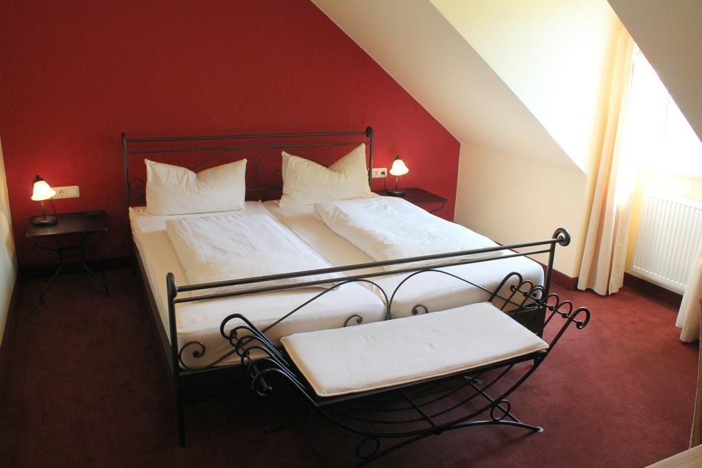 Hotel Und Restaurant Eurohof Duisburg Dış mekan fotoğraf