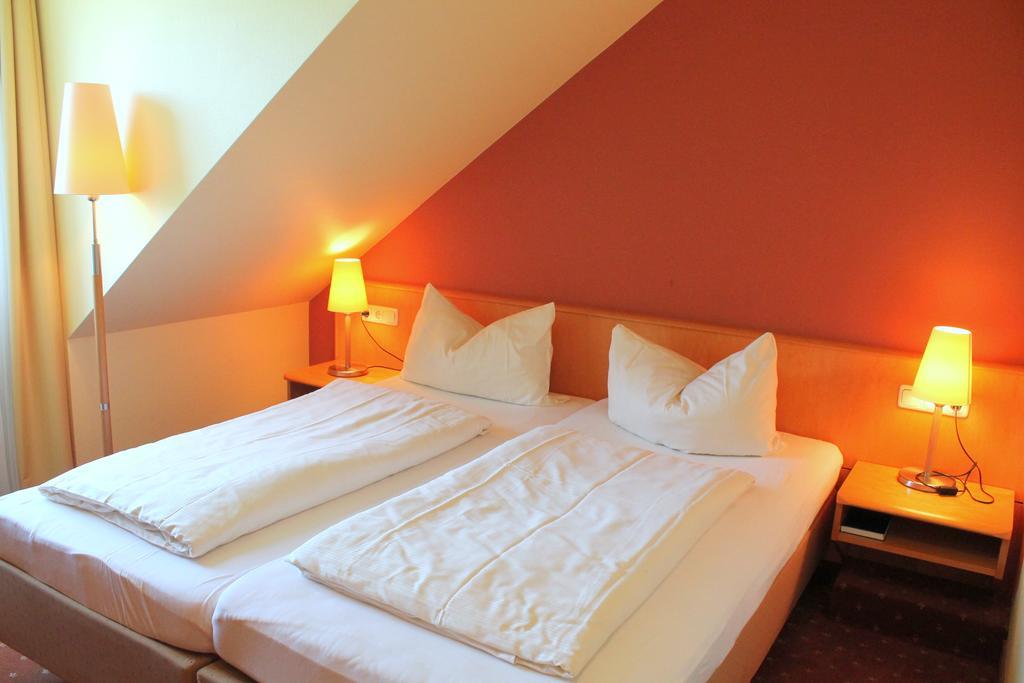 Hotel Und Restaurant Eurohof Duisburg Dış mekan fotoğraf