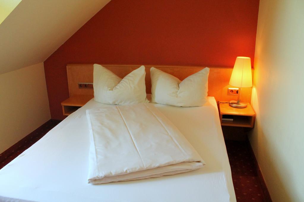 Hotel Und Restaurant Eurohof Duisburg Dış mekan fotoğraf