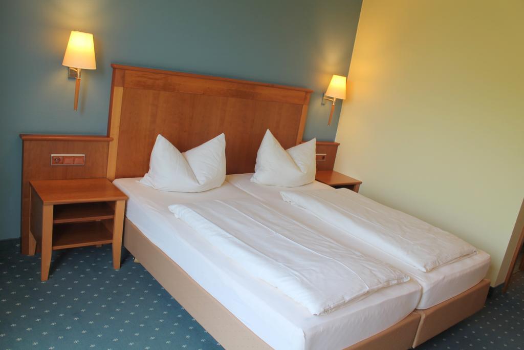 Hotel Und Restaurant Eurohof Duisburg Dış mekan fotoğraf